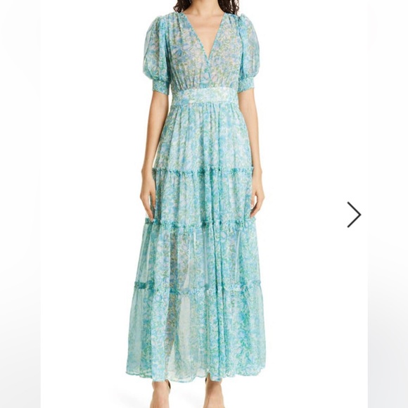 bytimo Dresses & Skirts - BYTIMO Floral Chiffon Tiered dress